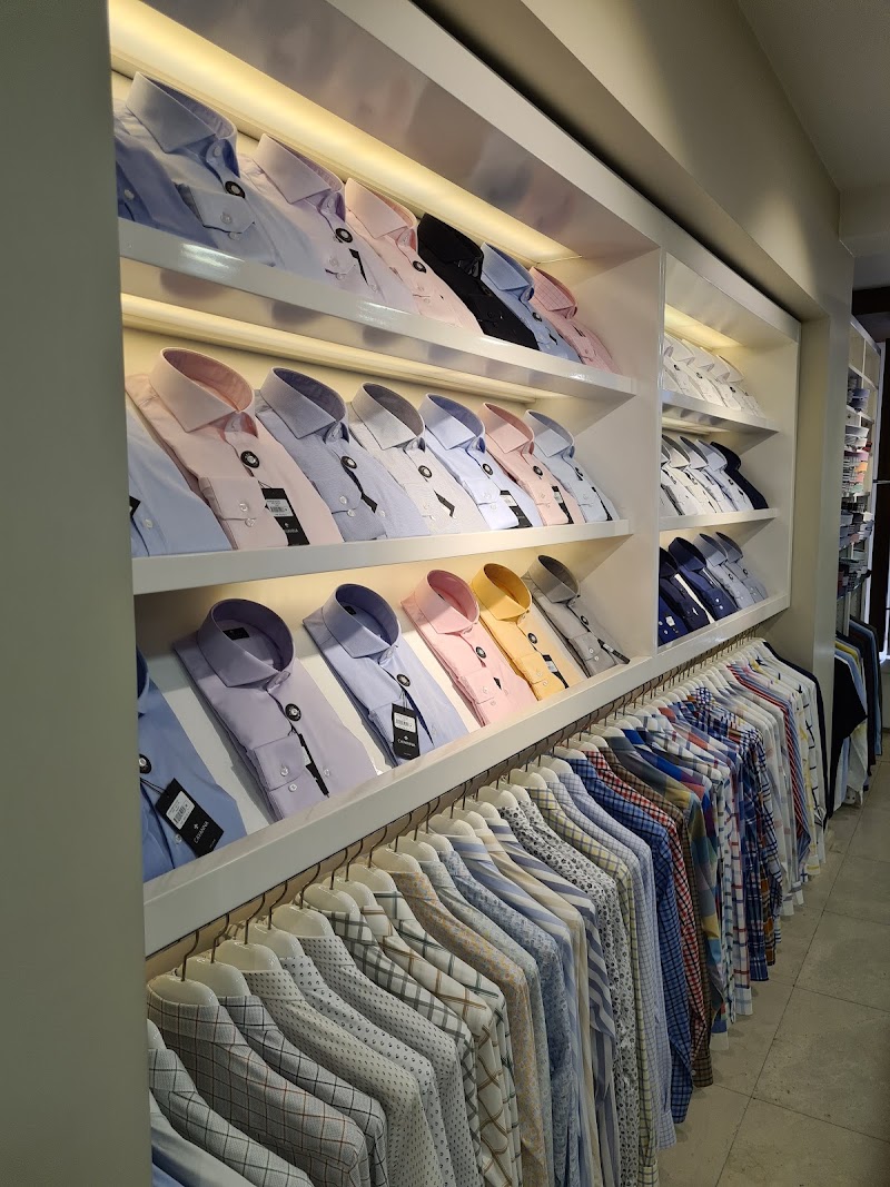 Coral - Coral, Günaydın Ap, Meşrutiyet, Halaskargazi Cd. No:98/A, 34371 Şişli/İstanbul, Türkiye