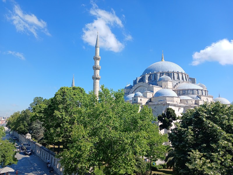 Suleymaniye Mosque - Suleymaniye Mosque, Süleymaniye, Prof. Dr. Sıddık Sami Onar Cd. No:1, 34116 Fatih/İstanbul, Türkiye