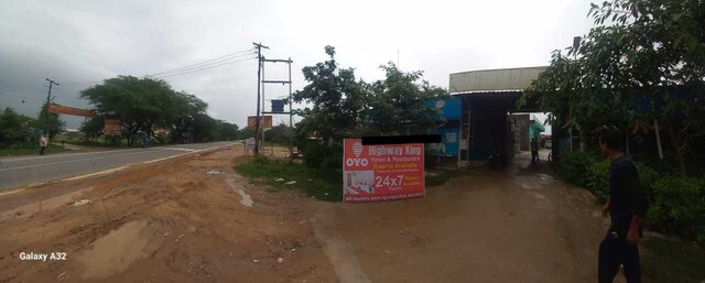 Hotel O by OYO Highway King - Hotel O by OYO Highway King, front side in ABG Hospital, Agra road, Sasni, Hathras, Uttar Pradesh 204216, India