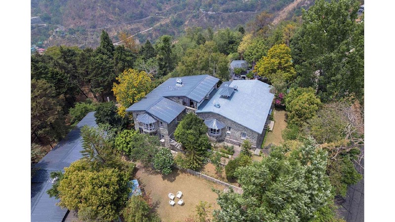 StayVista at House of Hive in Nainital | 5 BHK Luxury Villa - StayVista at House of Hive in Nainital | 5 BHK Luxury Villa House of Hive Talli, Gethiya, Naina Range, Uttarakhand 263127, India