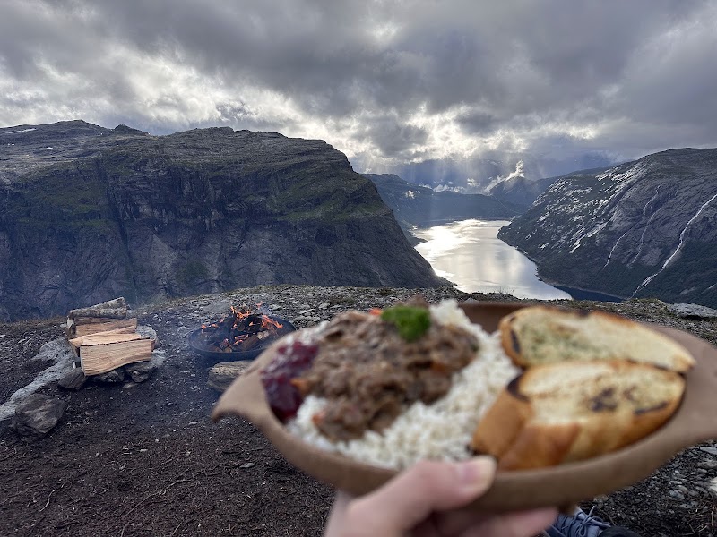 Trolltunga Adventures - Trolltunga Adventures Skjeggedalsvegen 17, 5770 Tyssedal, Norway