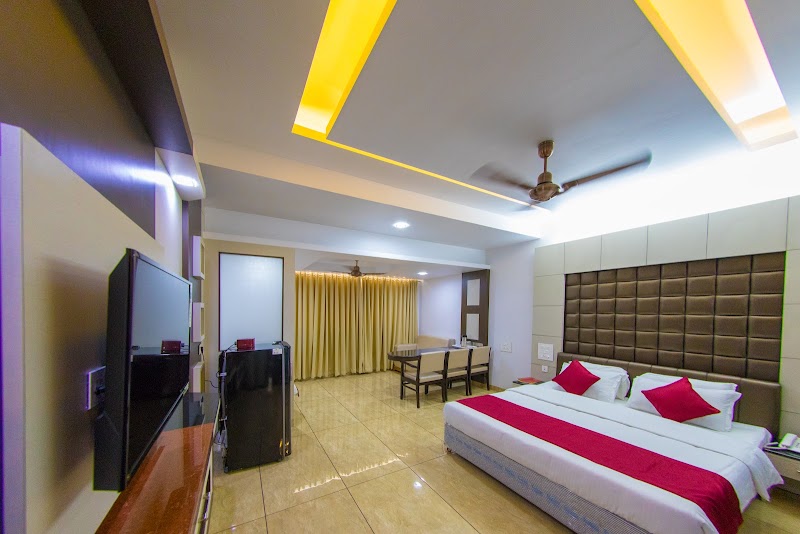 Kediyoor Hotels pvt ltd - Kediyoor Hotels pvt ltd Shiribeedu, BUS STAND, near SERVICE, Brahmagiri, Udupi, Karnataka 576101, India