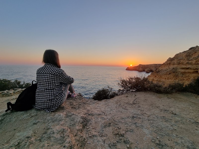 Parque de merendas da Praia da Marinha - Parque de merendas da Praia da Marinha, Estr. da Marinha, Caramujeira, 8400-407 Lagoa, Portugal