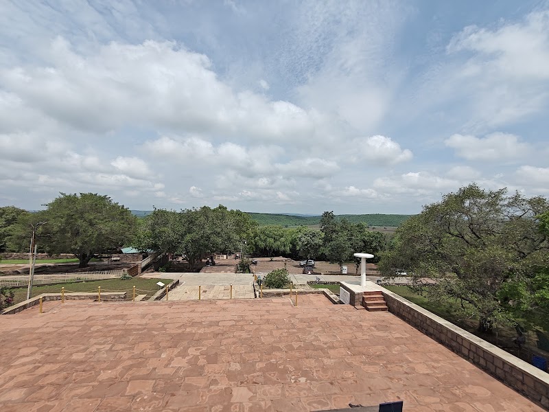 Stupa 2 - Stupa 2 FPJP+7GF, Sanchi, Madhya Pradesh 464661, India