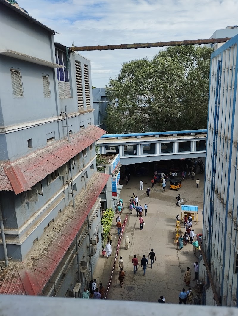 CMC Hospital Heritage Center - CMC Hospital Heritage Center W4FP+P2H, Vellore, Tamil Nadu 632004, India
