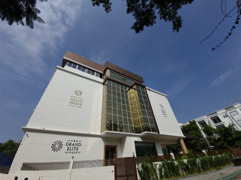 Hotel Grand Serene