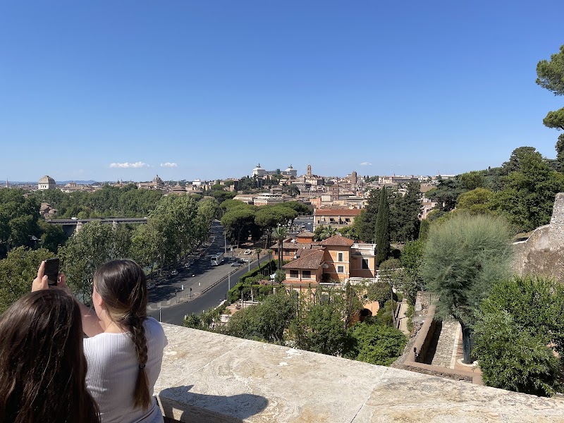 Vespa Tour In Rome | Rent a Vespa - Vespa Tour In Rome | Rent a Vespa, Via Santamaura, 21, 00192 Roma RM, Italy