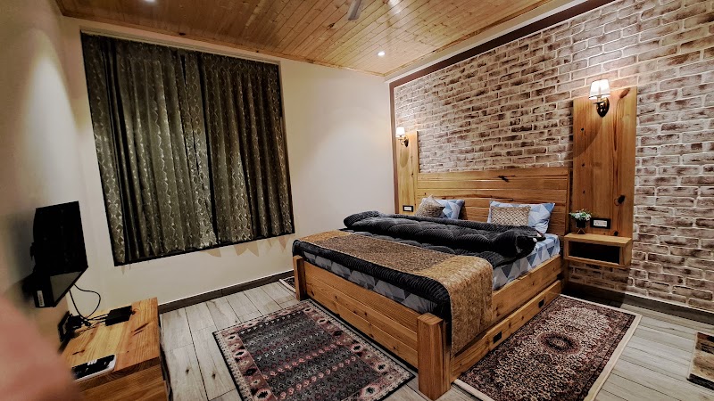 Countryside Villa - Dhanaulti - Countryside Villa - Dhanaulti Chamba-Mussoorie Road, NH 707A, Batwaldhar, Dhanolti, Saklana Range, Uttarakhand 249180, India