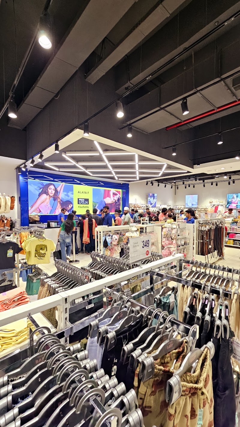 Max - Max Lower Ground Floor Pacific Mall Subhash Nagar, Najafgarh Rd, Sector 6, Khayala, Tilak Nagar, Delhi, 110018, India
