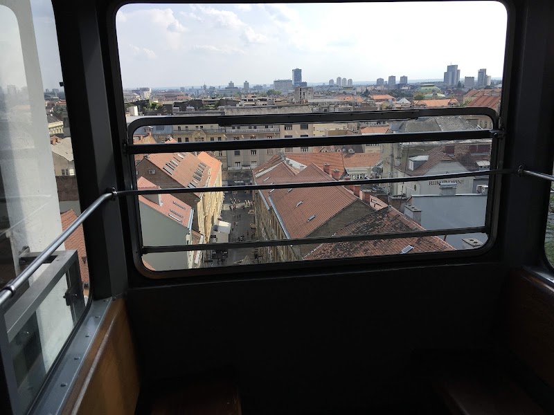 Funicular - Downtown - Funicular - Downtown Ul. Josipa Eugena Tomića 7A, 10000, Zagreb, Croatia