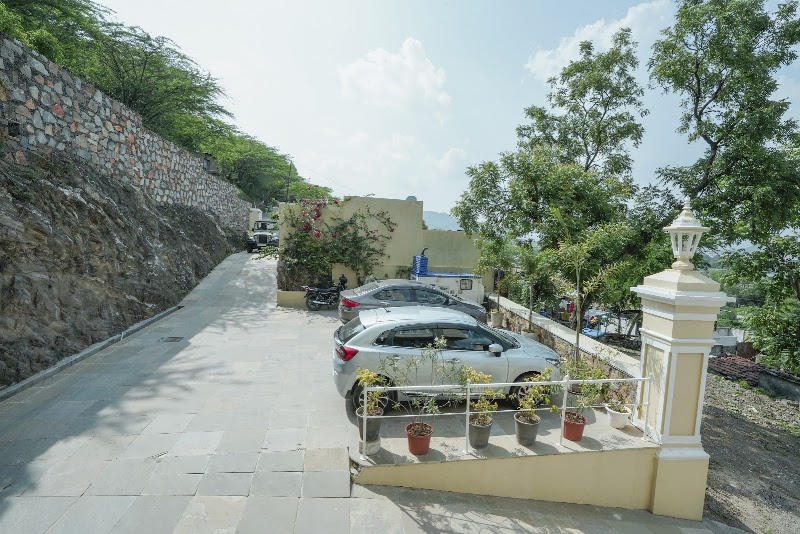 Burj Baneria - A Boutique Homestay - Burj Baneria - A Boutique Homestay, Near Seeta Mata Mandir, Sisarma, Jal Burj, Road, near Jungle Safari Park, Shavri Colony, Udaipur, Rajasthan 313001, India
