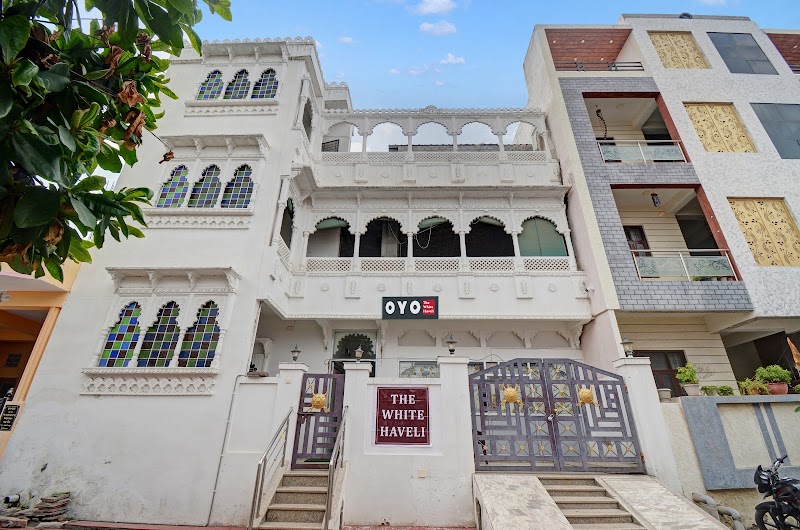 OYO The White Haveli - OYO The White Haveli 780Swami nagar, Tekri Madri Link Rd, Santosh Nagar, Gayariawas, Central Area, Udaipur, Rajasthan 313002, India