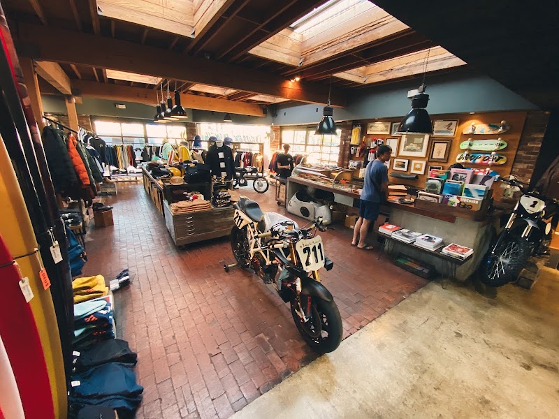 Deus Ex Machina - Emporium Of Post Modern Activities - Deus Ex Machina - Emporium Of Post Modern Activities, 1001 Venice Blvd., Venice, CA 90291, USA