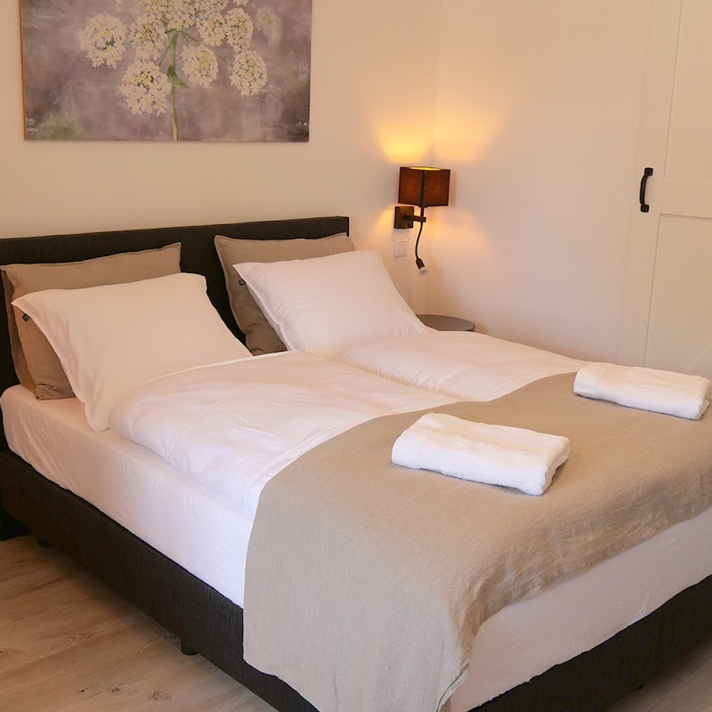 B&B De Dijkslaper - B&B De Dijkslaper, Van Heemstraweg 33b, 6654 KD Afferden, Netherlands