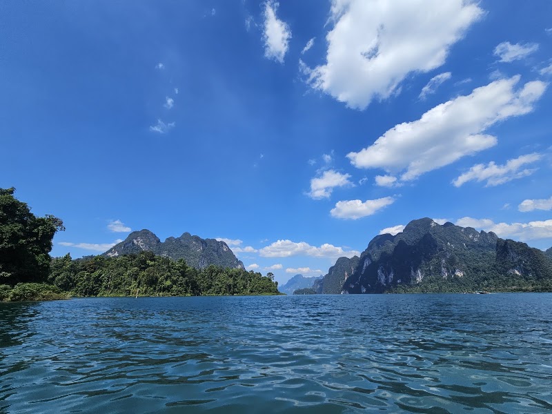 Khao Sok Lake, Ltd. - Khao Sok Lake, Ltd., 20, 18 Moo3, Tambon Khao Wong, Amphoe Ban Ta Khun, Chang Wat Surat Thani 84230, Thailand