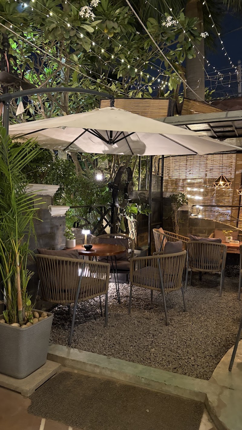 Cafe By Soul - Cafe By Soul B-11/1, Ashoka Cresent Marg, DLF Phase 1, Sector 26A, Gurugram, Haryana 122002, India
