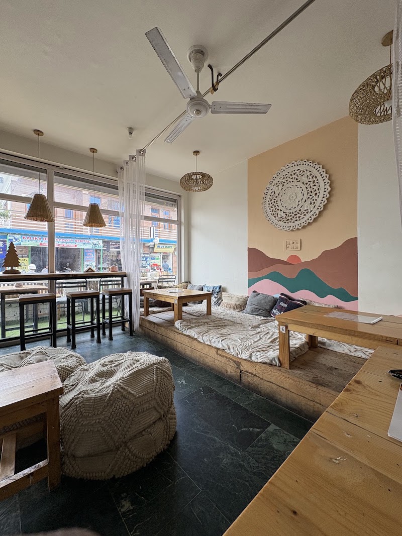 Café Roam Wild - Café Roam Wild, Landing site, Bir, Suja, Himachal Pradesh 176077, India