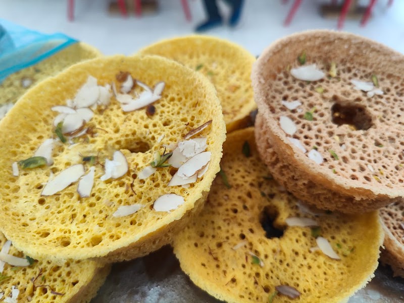 New Delhi Sweets - New Delhi Sweets, C-21, Vivekanand Nagar Main Rd, Shailendra Nagar, Raipur, Tikrapara, Chhattisgarh 492001, India