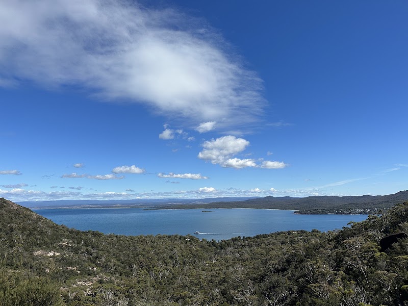 Wineglass Bay Lookout - Wineglass Bay Lookout, Unnamed Rd,, Freycinet TAS 7215, Australia