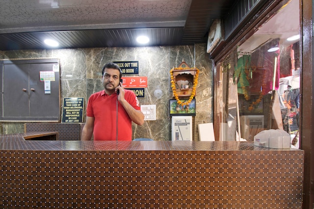 Hotel Ajay - Hotel Ajay ajay Hotel Upper Gumat, Bazar, Shalamar, Resham Ghar Colony, Jammu, 180001