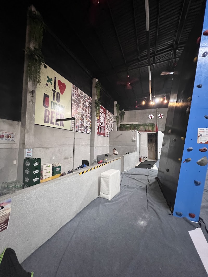Danang Climbing Gym - Danang Climbing Gym 119b Mai Am, Hải Châu, Đà Nẵng 550000, Vietnam