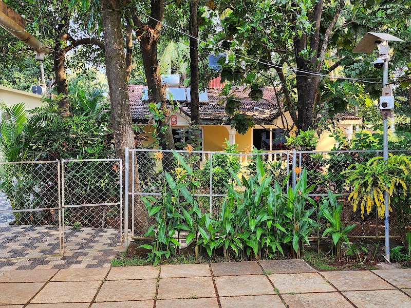 Hilltop Goa Lodge - Hilltop Goa Lodge House No. 630, Small, Vagator Beach Rd, Bardez, Vagator, Anjuna, Goa 403509, India