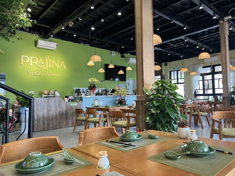 Prajina Vegetarian - Prajina Vegetarian 2 Đ. Doãn Khuê, Hòa Cường, Đà Nẵng, Vietnam