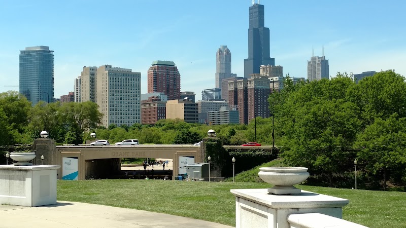 Burnham (Daniel) Park - Burnham (Daniel) Park 1200-5700 S DuSable Lake Shore Dr, Chicago, IL 60615, USA
