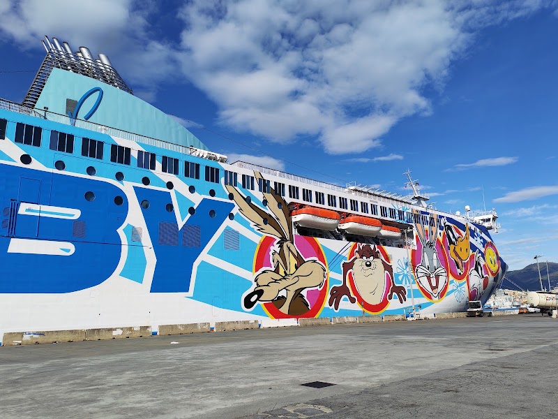 Porto di Genova - Terminal Traghetti - Porto di Genova - Terminal Traghetti, Piazzale dei Traghetti Iqbal Masih, 16126 Genova GE, Italy