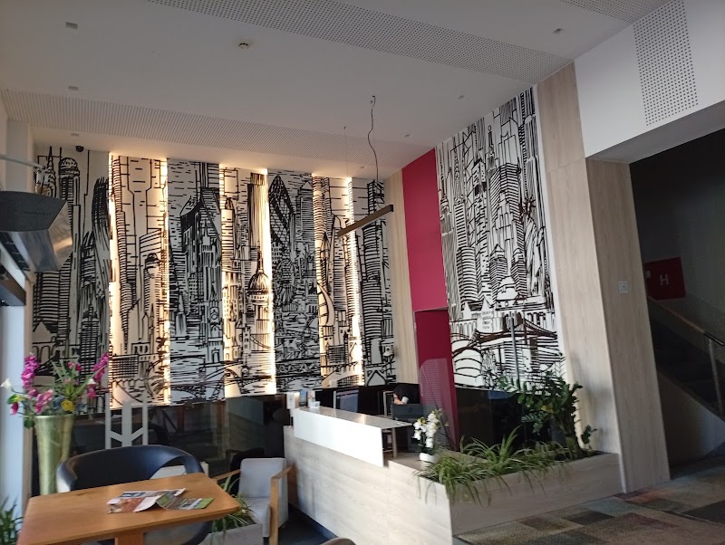 Cosmopolit Hotel - Cosmopolit Hotel, Radićeva 15, Sarajevo 71000, Bosnia and Herzegovina