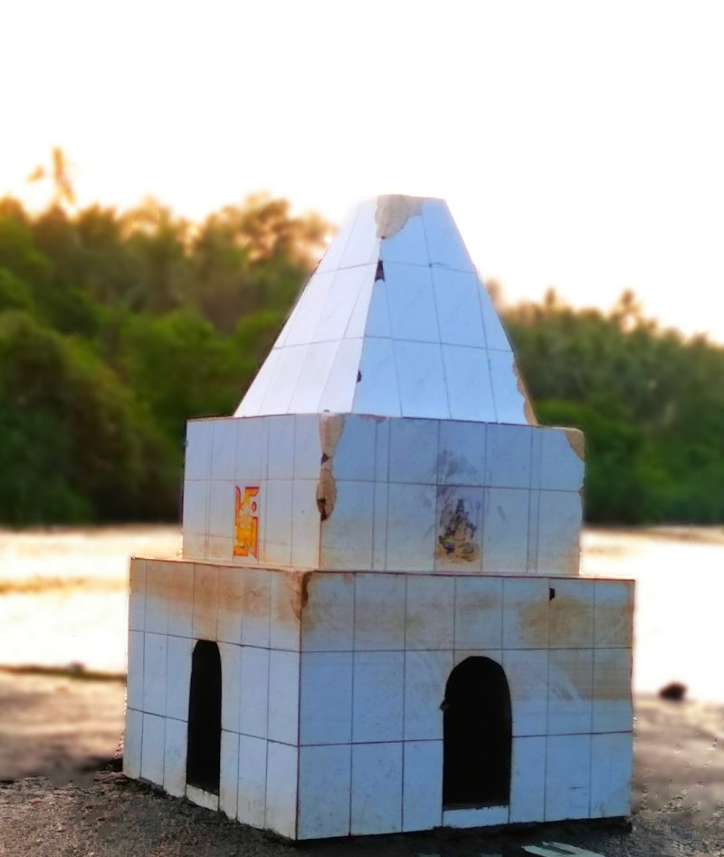 Sangameshwar Temple - Sangameshwar Temple 64MX+5M2, Sanguem Rd, Sanguem, Goa 403704, India