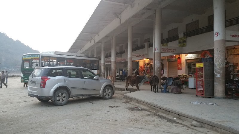 Dharampur - Bus Stand S - Dharampur - Bus Stand S, Didnu Road, Dharampur, Himachal Pradesh 175040, India