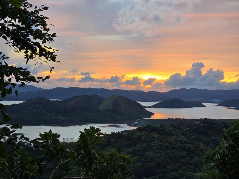 Mount Tapyas - Mount Tapyas Mount Tapyas, Coron, Palawan, Philippines