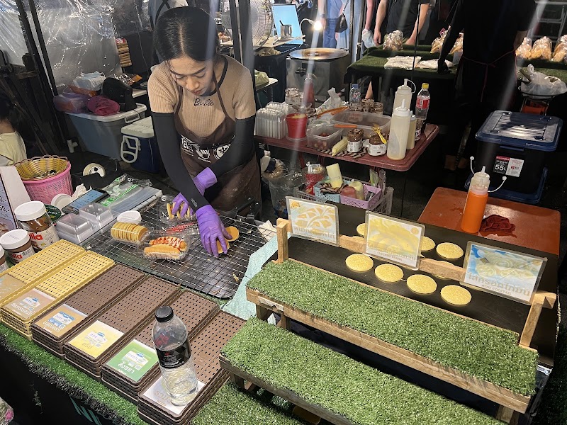 Fun Friday avenue Night market