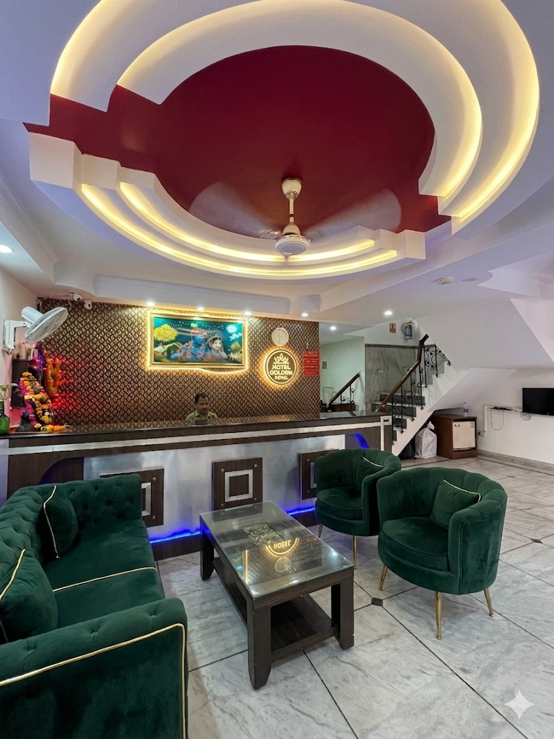 Hotel Golden Royal - Hotel Golden Royal 12A, Drishti Accessories, Saraswati Marg, opposite Nellai Annapoorna, Block 12A, WEA, Karol Bagh, New Delhi, Delhi, 110005, India