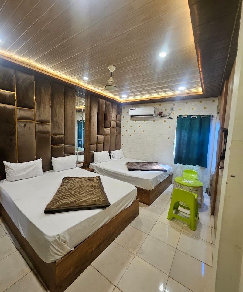 Hotel comfy inn - Hotel comfy inn 49/4 New hari fatak road, Mahakal Marg, Kot Mohalla, Suraj Nagar, Ujjain, Madhya Pradesh 456006, India