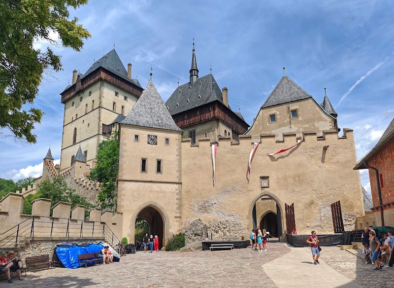 Karlštejn Castle - Karlštejn Castle Karlštejn 172, 267 18 Karlštejn, Czechia