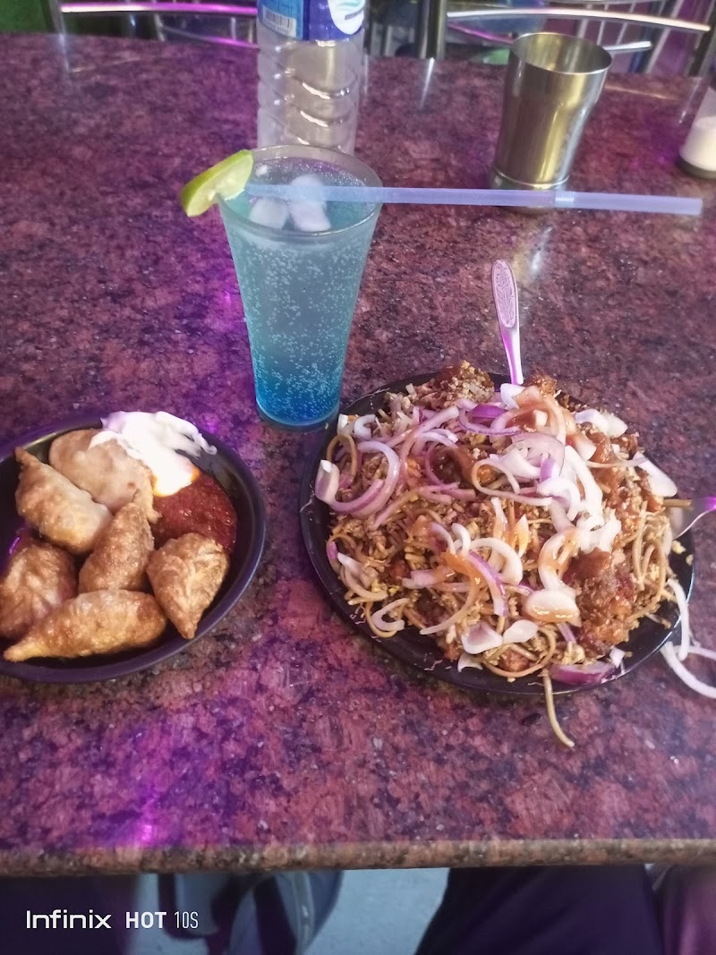 FOOD HEAVEN - FOOD HEAVEN 2C75+834, Agalpur-Salebhata Rd, Agalpur, Odisha 767022, India