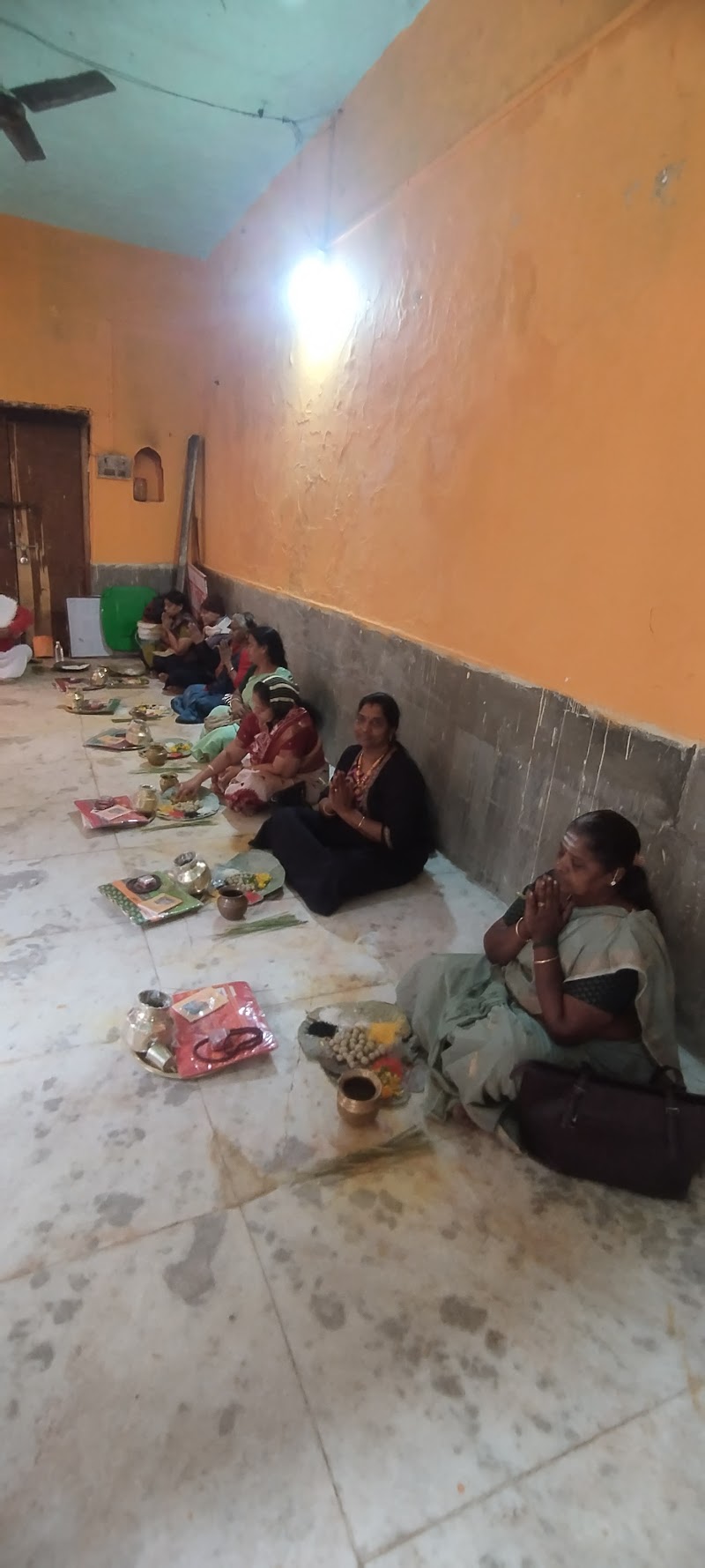 VARANASI AYODHYA TAMIL TOUR TRAVEL AGENCY TAMIL GUIDE ORGANIZER - VARANASI AYODHYA TAMIL TOUR TRAVEL AGENCY TAMIL GUIDE ORGANIZER sai apartment, Sarai Surjan, Brij Enclave Colony, Sundarpur, Nagwa, Varanasi, Uttar Pradesh 221001, India