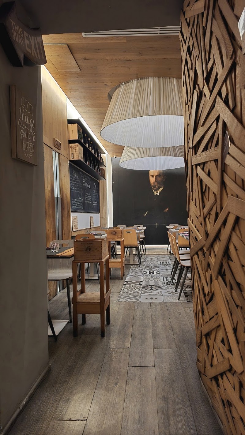 MiVà - MiVà, Via Ezio, 23, 00192 Roma RM, Italy