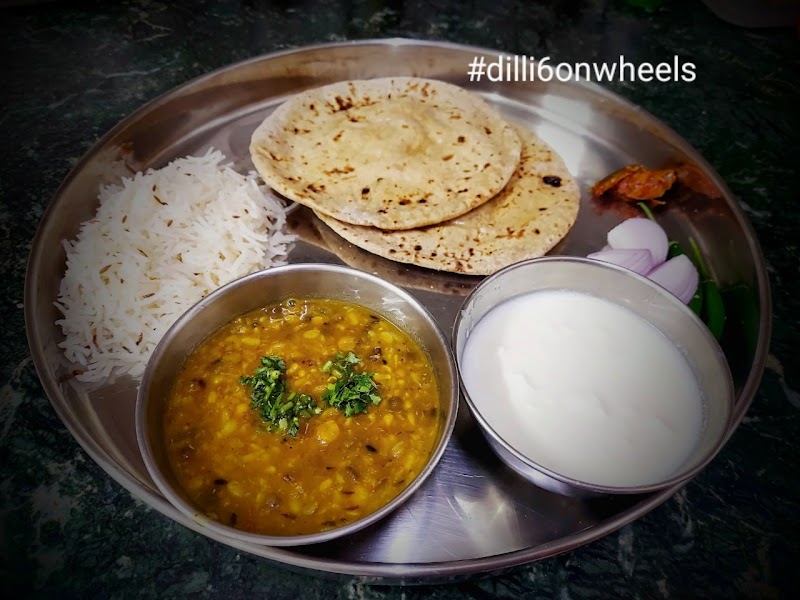 Dilli6 On Wheels - Dilli6 On Wheels 85, 86 & 87, HUDA Shopping Complex, 83 84, Sector 32, Gurugram, Haryana 122001, India