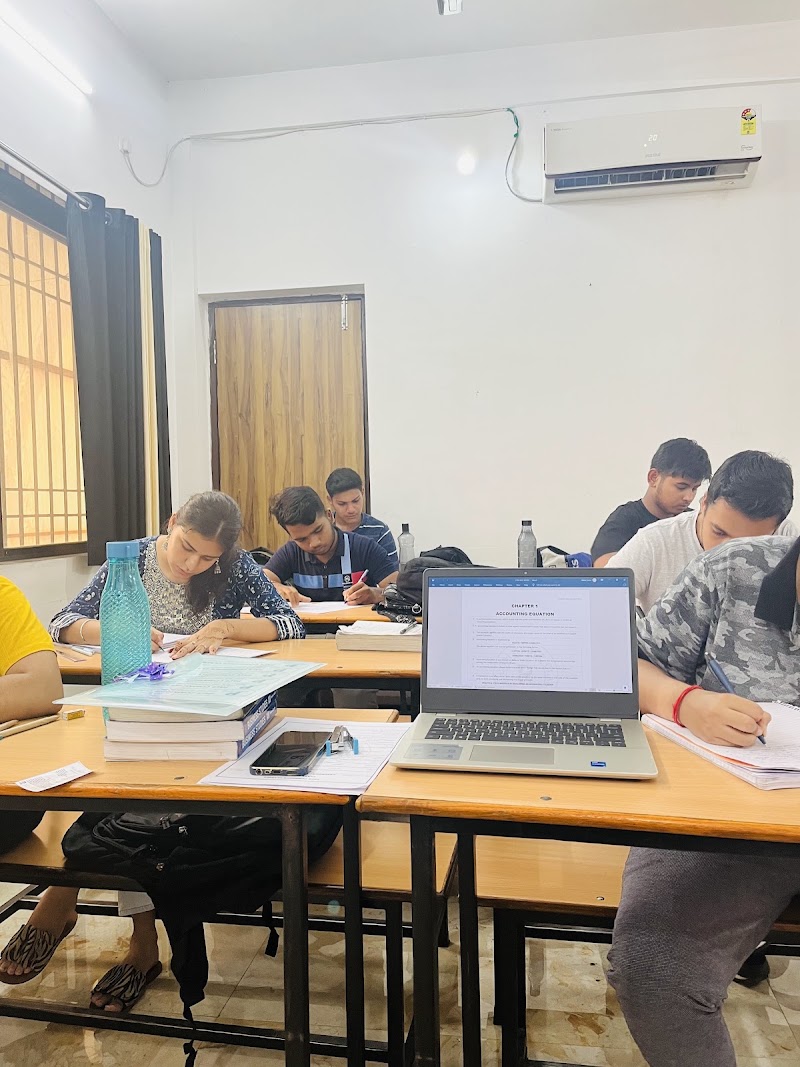 PACE commerce Classes (Nikita ma'am) - PACE commerce Classes (Nikita ma'am) ATM chowk main road, near netaji hotel, Avanti Vihar, Geetanjali Colony, Shankar Nagar, Raipur, Chhattisgarh 492001, India