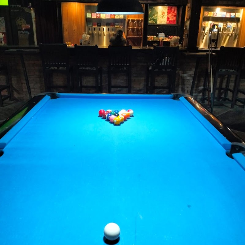 The Melting Pot Saloon - The Melting Pot Saloon, Jalan Raya Pengosekan (Hanoman) No.22X, Ubud, Gianyar, Ubud, Kecamatan Ubud, Kabupaten Gianyar, Bali 80571, Indonesia