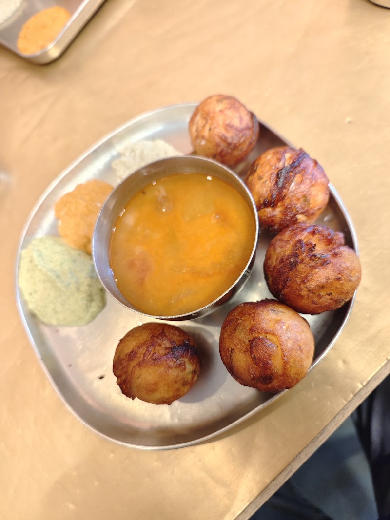 Carnatic Cafe Gurugram - Carnatic Cafe Gurugram Ground NH 8, 32nd Avenue, Galaxy Rd, next to Google Building, Sector 15 Part 2, Sector 15, Gurugram, Haryana 122001, India