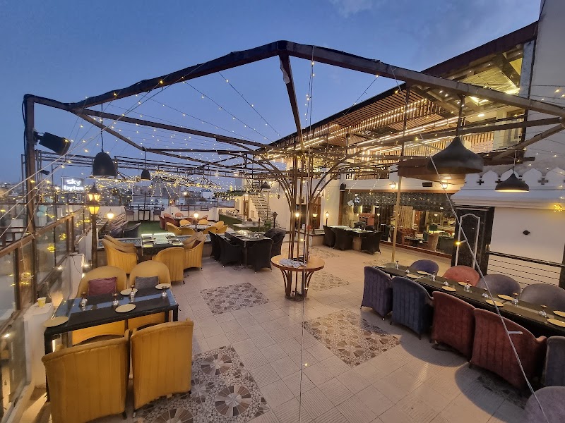 SkyBytes Rooftop Restaurant - SkyBytes Rooftop Restaurant, 4th Floor, Hotel Bharat Palace, near Suraj Talkies, Rani Bazar, Bikaner, Rajasthan 334001, India