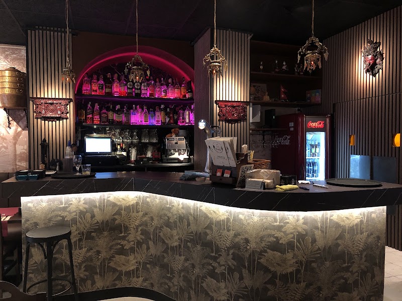 Chulo Restaurant