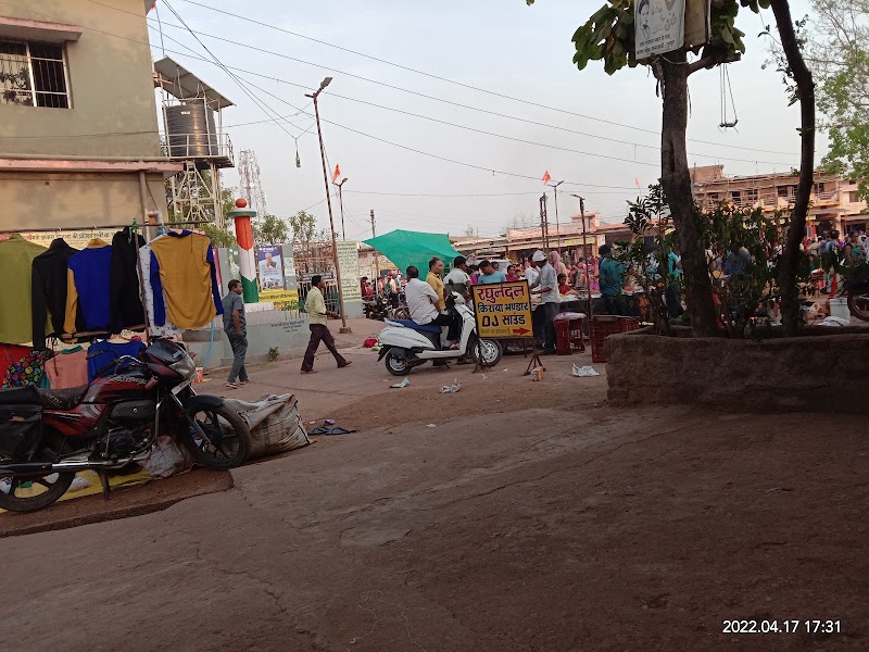 Mana Basti Bus Stop - Mana Basti Bus Stop, 5P7J+FH9, NH 30, Mana, Chhattisgarh 492016, India