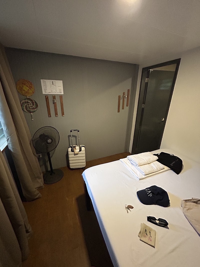 Happy Camper Hostel, Coron - Happy Camper Hostel, Coron X6X5+JJF, Coron Town Proper, Coron, Palawan, Philippines