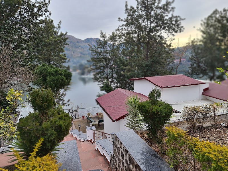 KMVN Tourist Rest House Bhimtal - KMVN Tourist Rest House Bhimtal TRH Bhimtal Rd, Bhimtal, Uttarakhand 263136, India