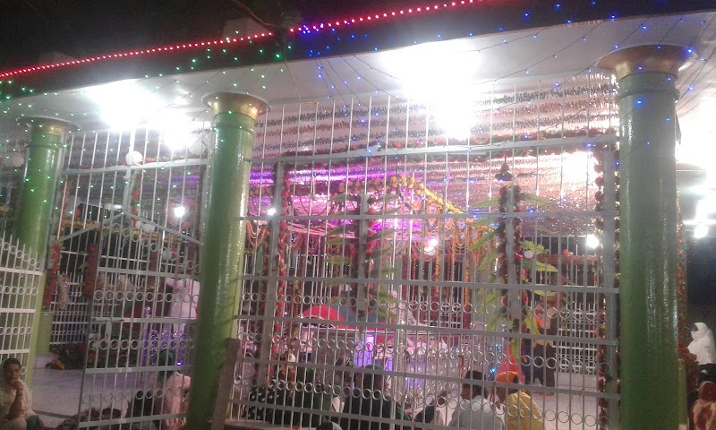 Dargah Hazrat Sayyed Madaar Shaah Baba R.A. - Dargah Hazrat Sayyed Madaar Shaah Baba R.A. Police Ground, Masanganj, Chhattisgarh 495001, India